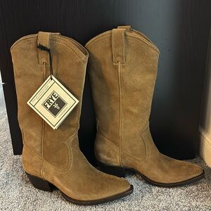 Frye Cowboy Boots - size 6.5 NWT never worn